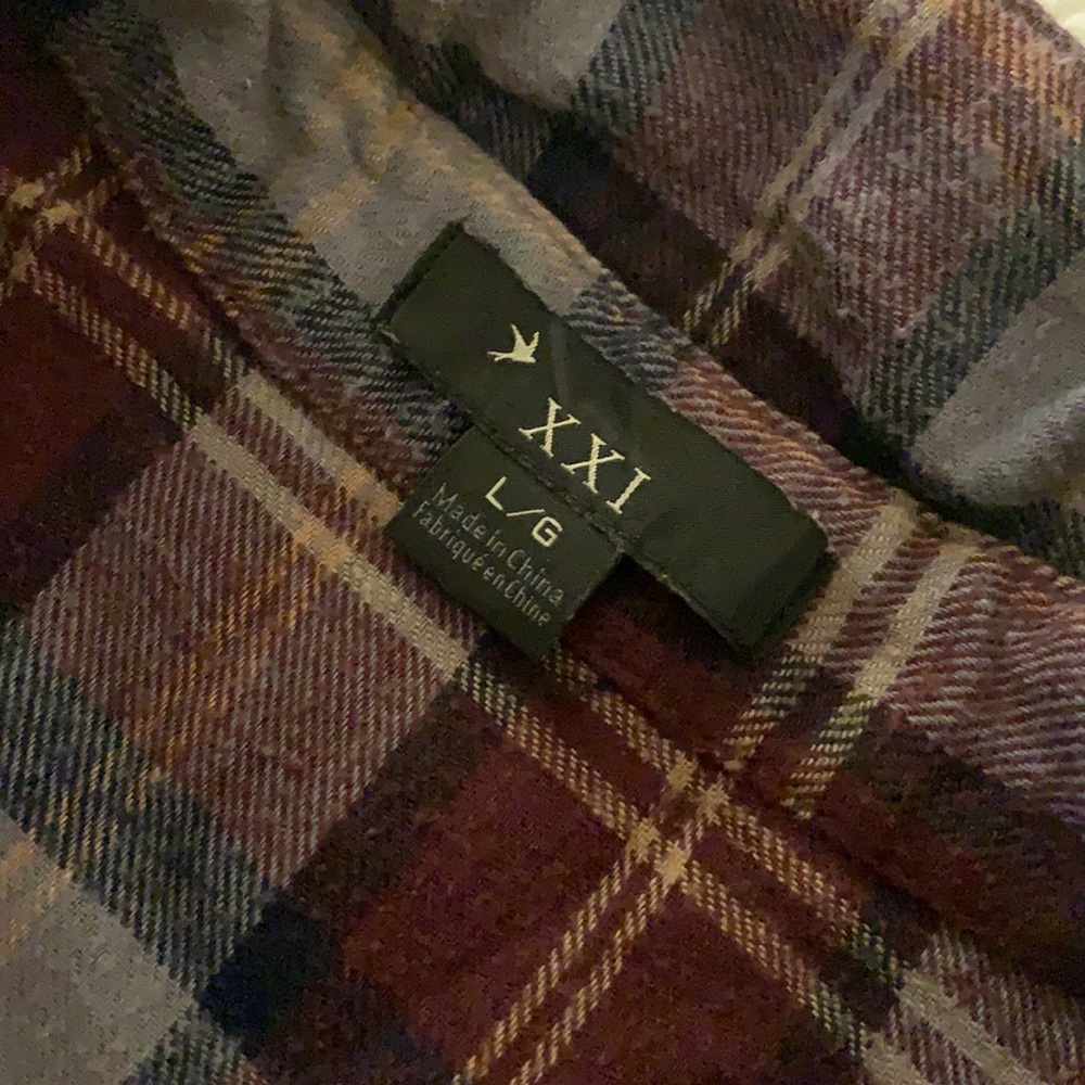 Juniors Plaid Flannel - Picture 10 of 12